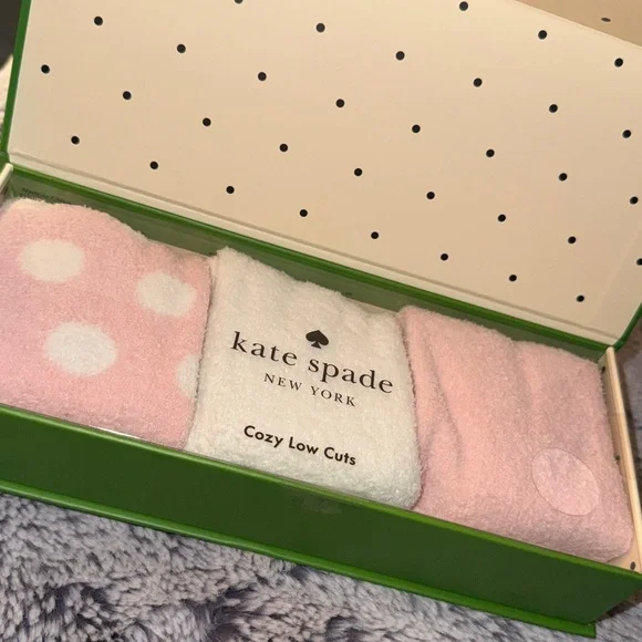 KATE SPADE Pink and White Cozy Low Cut Socks - Picture 1 of 4
